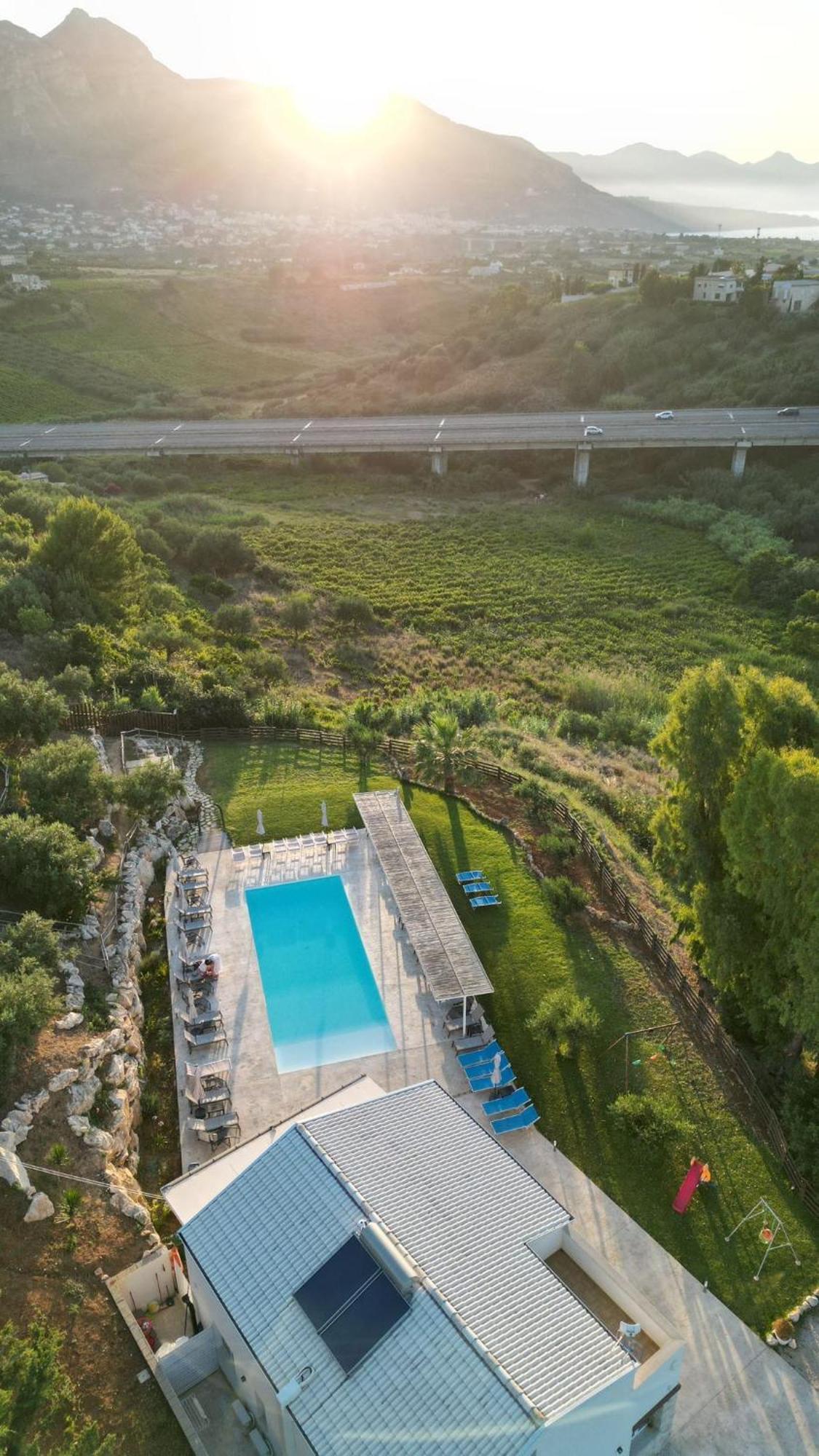 Ci Vulia B&B - Sicilia Sea, Pool, Bbq, Tv, Wi-Fi Alcamo Marina Exterior foto